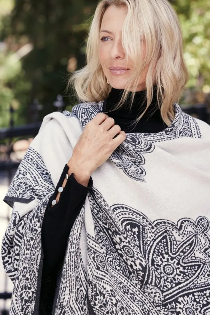 amedeo_wrap_6.webp Sale Soft Surroundings Amedeo Wrap Ecru