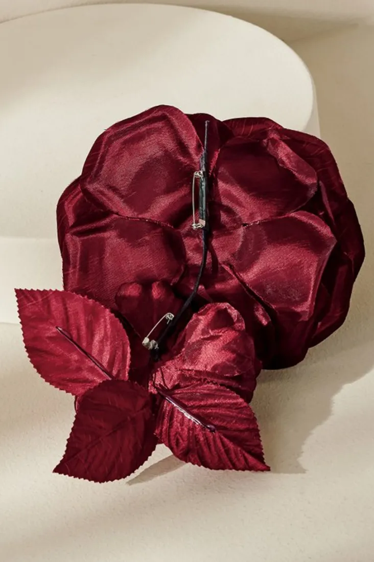 bordeaux_blooms_pin_1.webp New Soft Surroundings Bordeaux Blooms Pin Burgundy