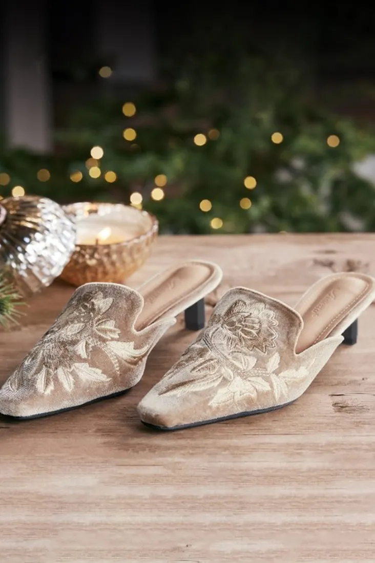 carolina_embroidered_mule_2.webp Best Sale Soft Surroundings Carolina Embroidered Mule