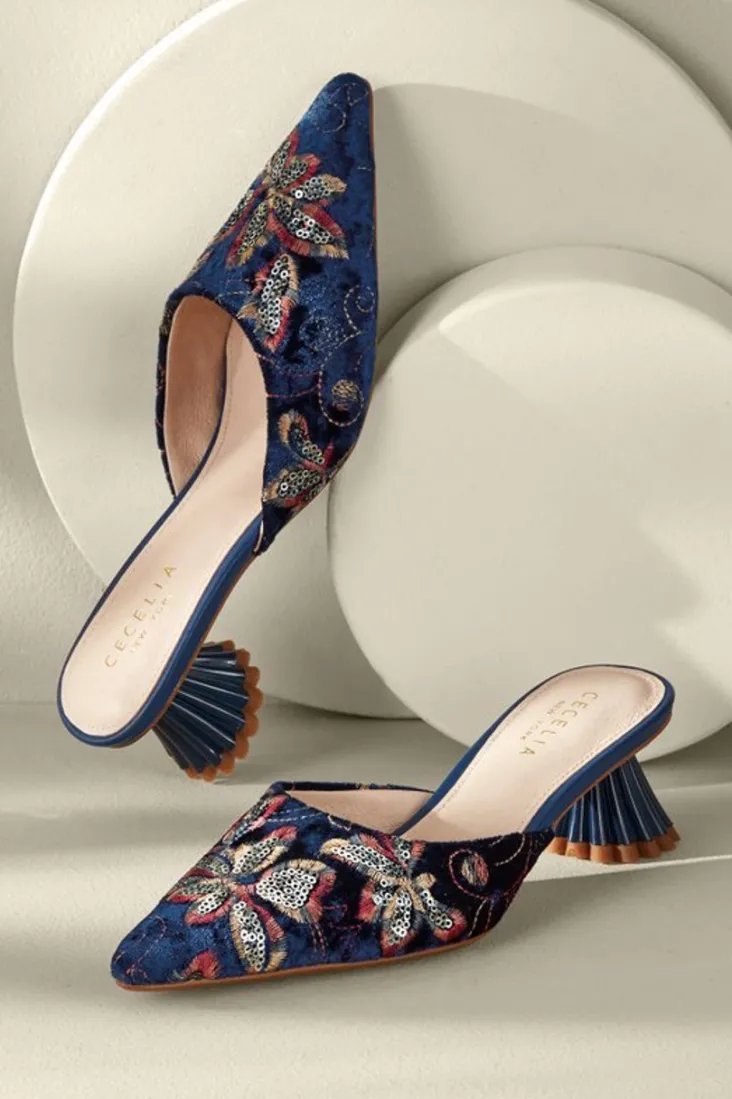 Discount Soft Surroundings Cecelia Ny Melony Heel Slides NavySequin