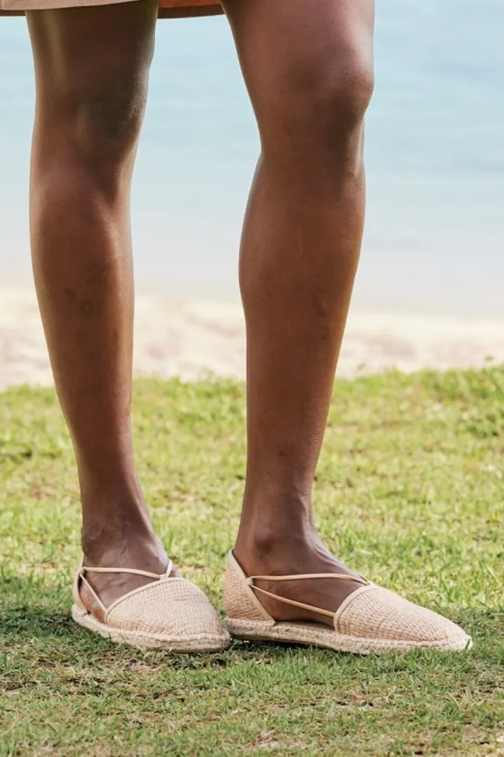 Best Sale Soft Surroundings Eileen Fisher Lee Raffia Stretch Espadrille Natural