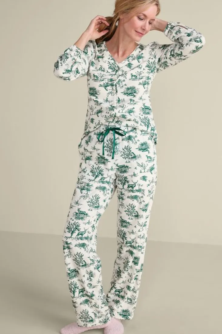 festive_finley_sleep_set_0.webp Outlet Soft Surroundings Festive Finley Sleep Set