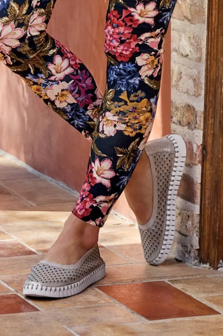 ilse_jacobsen_tulip_flats_3.webp Fashion Soft Surroundings Ilse Jacobsen Tulip Flats