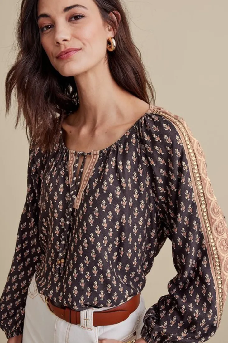 jolene_blouse_5.webp Sale Soft Surroundings Jolene Blouse NeutralGeo