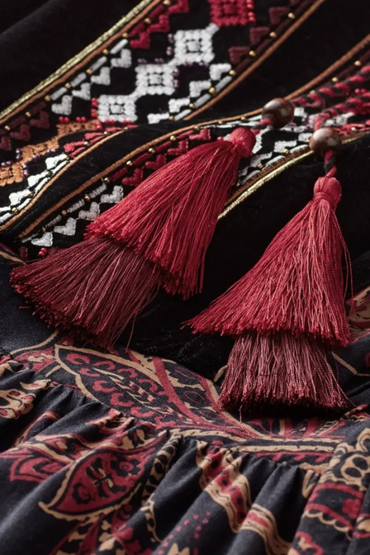 quinn_maxi_dress_6.webp Clearance Soft Surroundings Quinn Maxi Dress FlowingPaisleyBlack+Red
