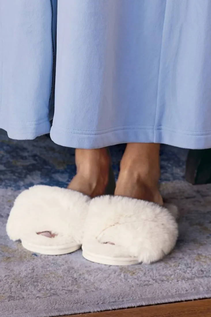 shiraleah_stowe_slippers_2.webp Sale Soft Surroundings Shiraleah Stowe Slippers Ivory
