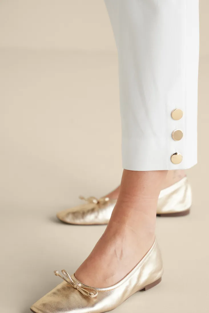 soft_essential_superla_slim_leg_crop_pants_50.webp Cheap Soft Surroundings Soft Essential Superla Slim Leg Crop Pants