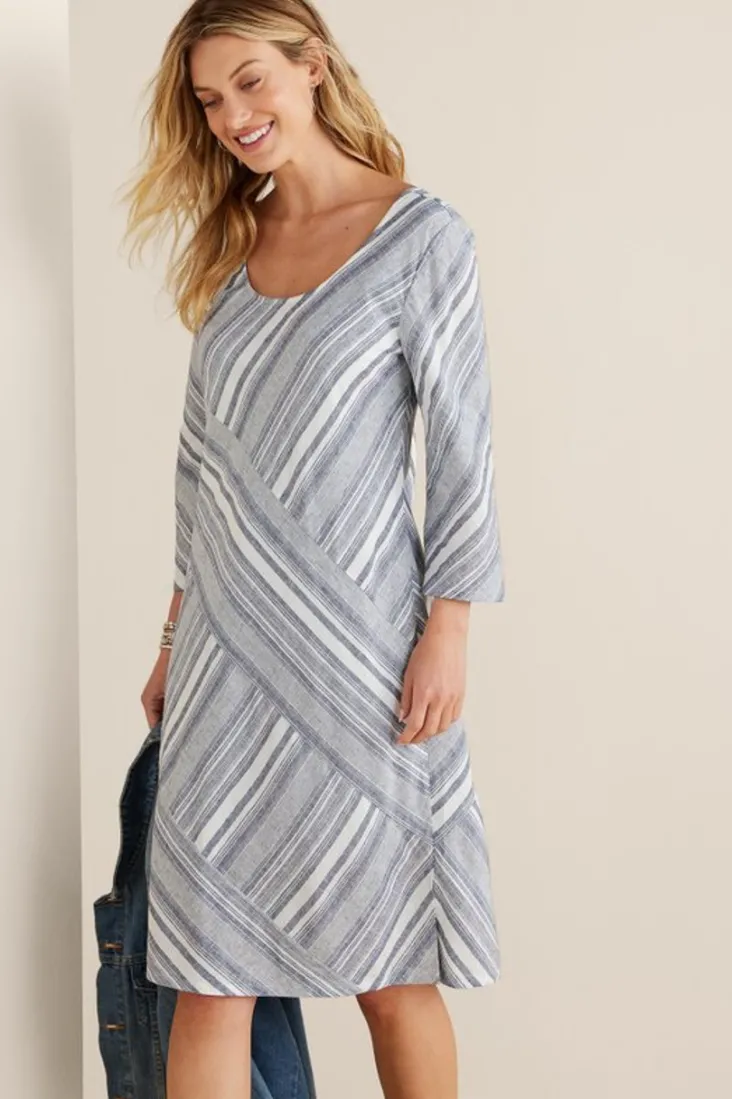 sonya_linen_dress_3.webp Shop Soft Surroundings Sonya Linen Dress White/Blue