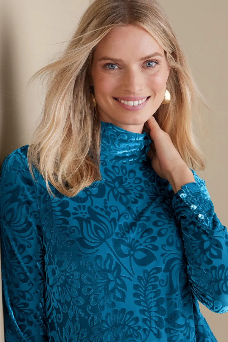 walden_velvet_turtleneck_16.webp Sale Soft Surroundings Walden Velvet Turtleneck